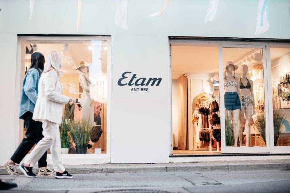 Protesta frente a la sede de ETAM: 55 trabajos en