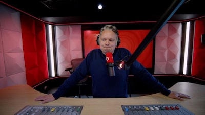Qmusic DJ perdió a ambos padres y luego su novia