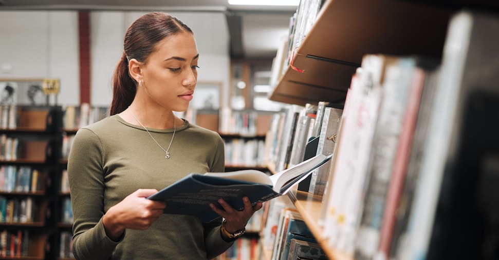 Residiendo en el extranjero, la web favorece la lectura y