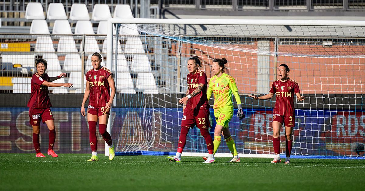 Roma femenina, una primera mitad de choque cuesta la Copa