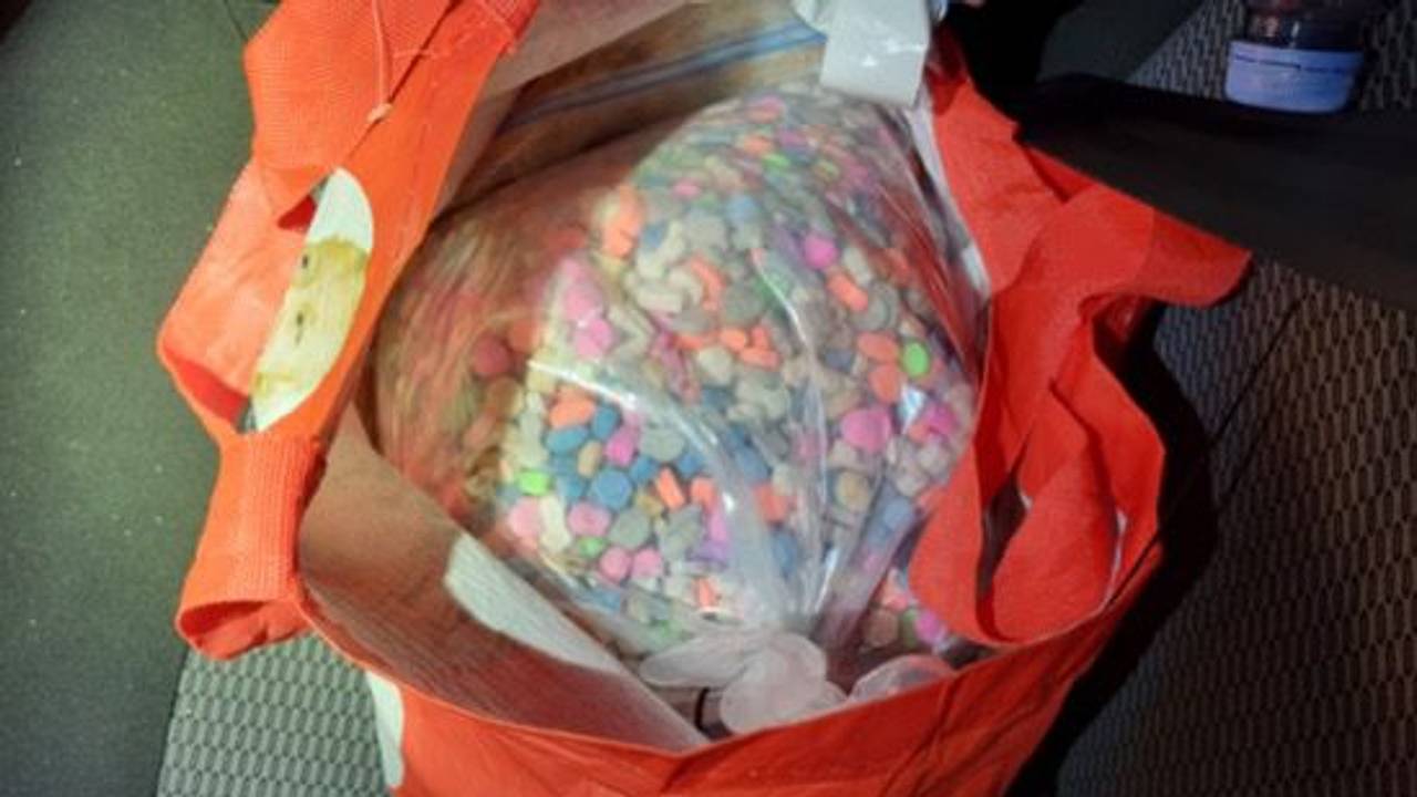 Siete kilos de XTC encontrados en Auto, Man (19) recogieron