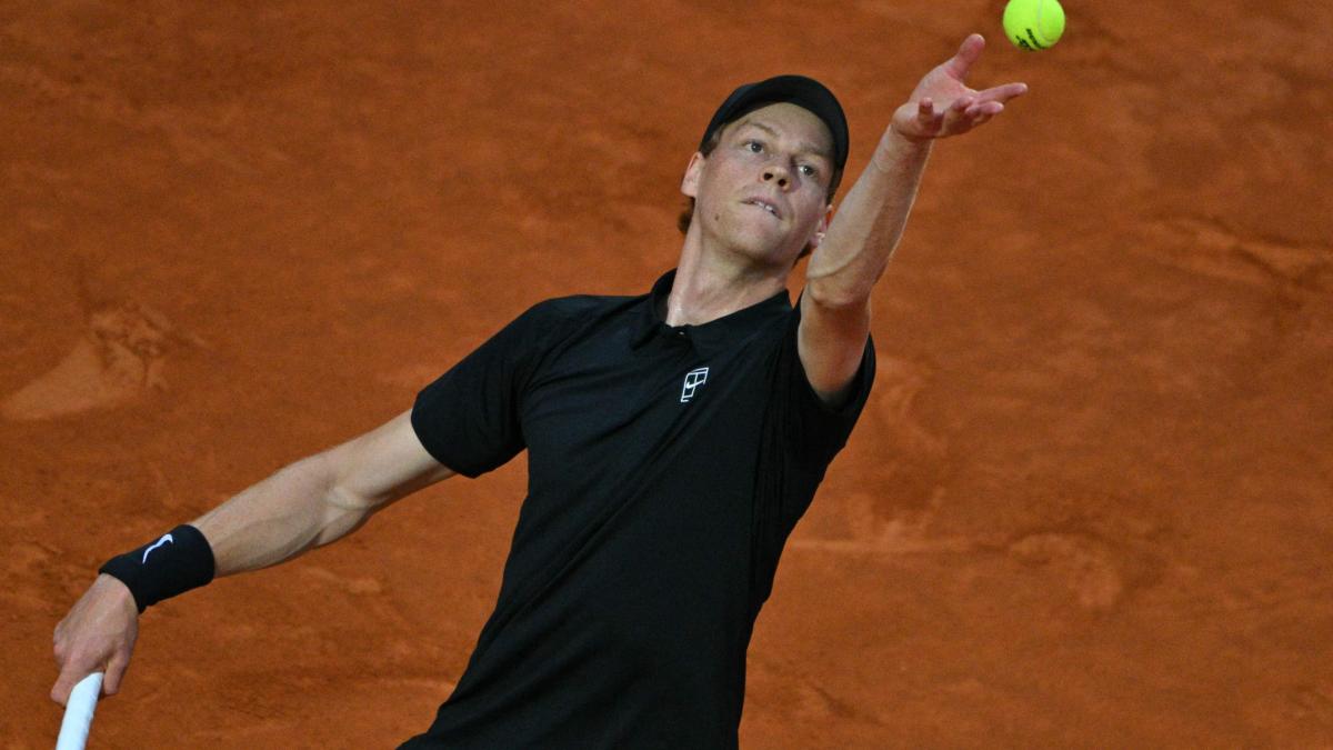Sinner es devastador: 6-0 6-1 a Ruud! Dos italianos en