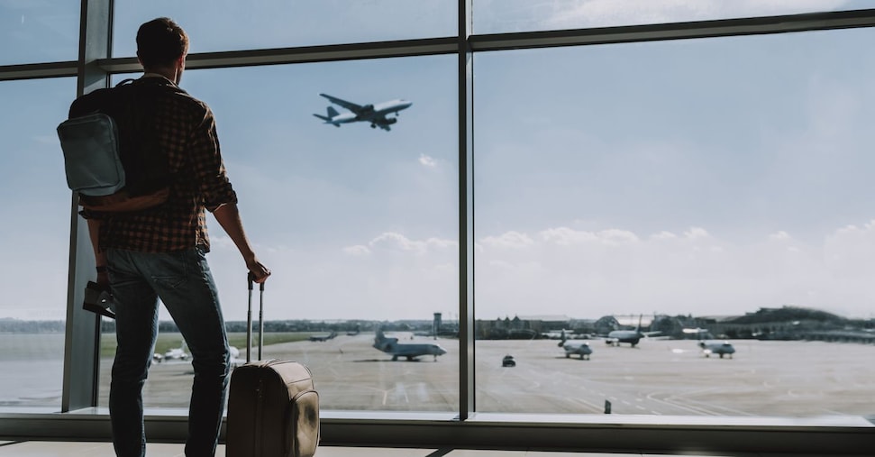 Solo uno de cada cuatro jóvenes fue al extranjero porque