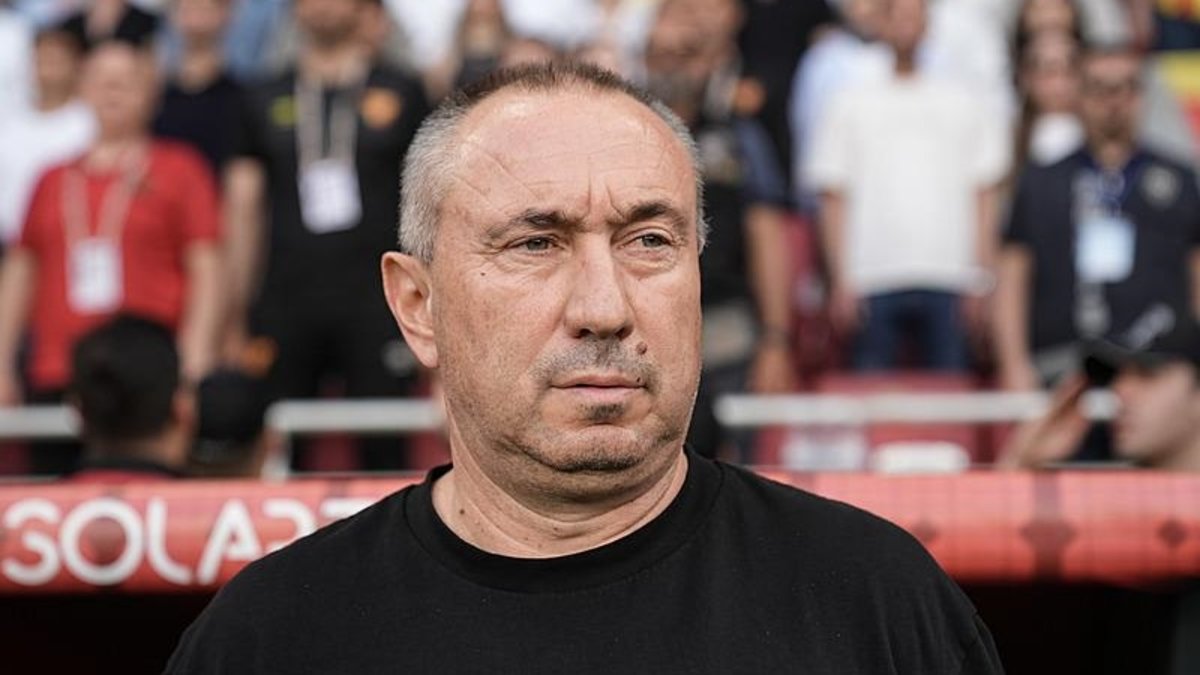 Stanimir Stoilov: Reflexionamos nuestro juego habitual en el campo