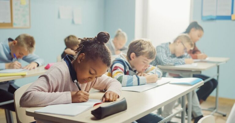 Subsidio de inclusión, cerca de la escuela obligatoria: sin la