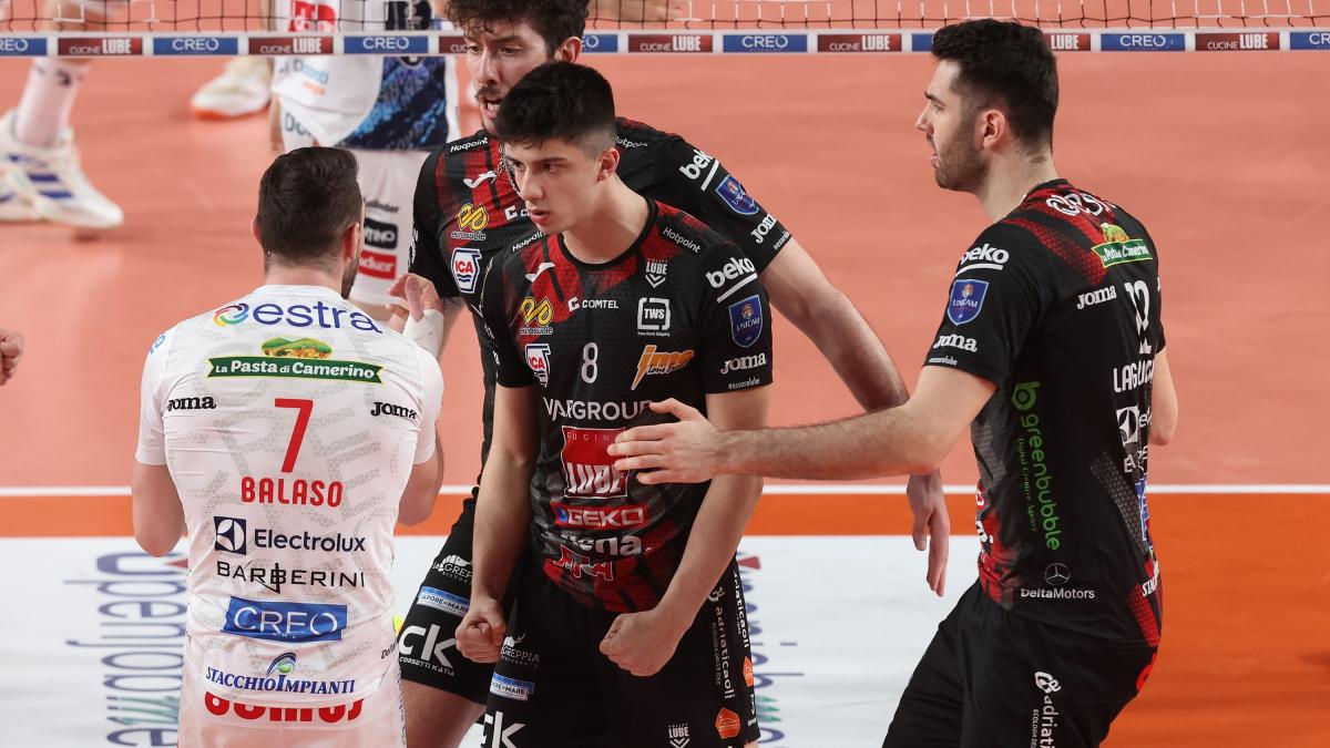 Superlega, Carrera 2: con Super Boninfante Civitanova hace 1-1 con