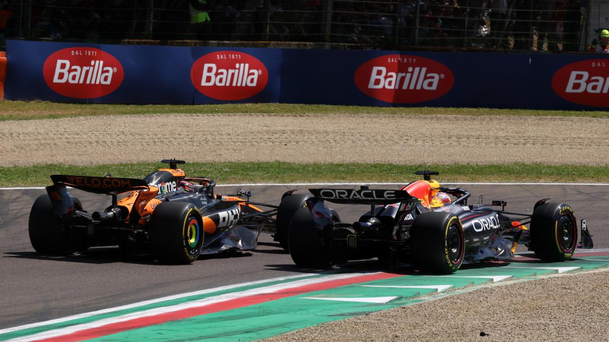 Todavía verstappen! El McLaren domina y gana en Imola. Rethron