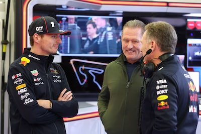 Toto Wolff está desaparecido de TeamBazendiner, Max Verstappen hace multitarea
