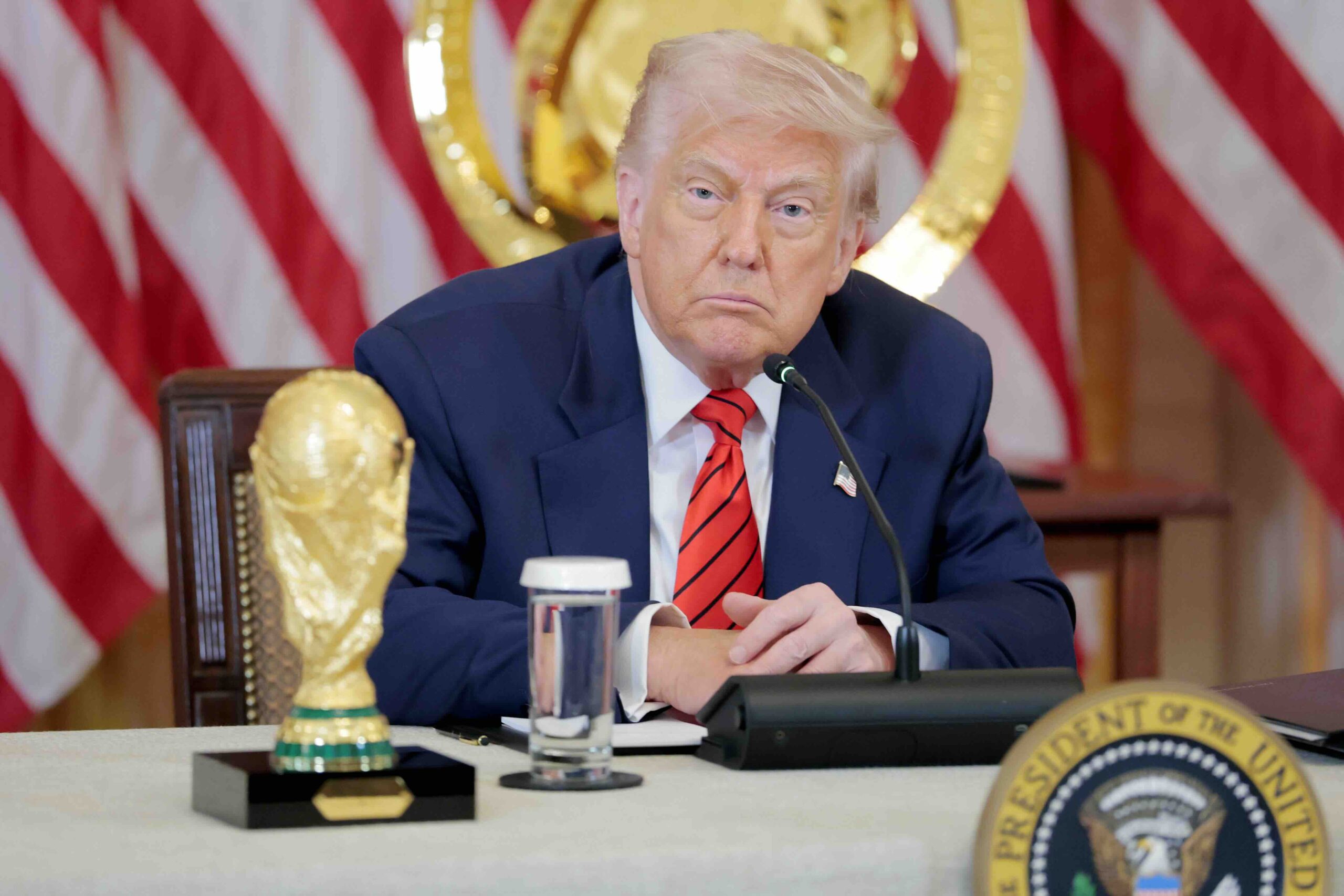 Trump advierte a los fanáticos de la Copa Mundial: "¡No
