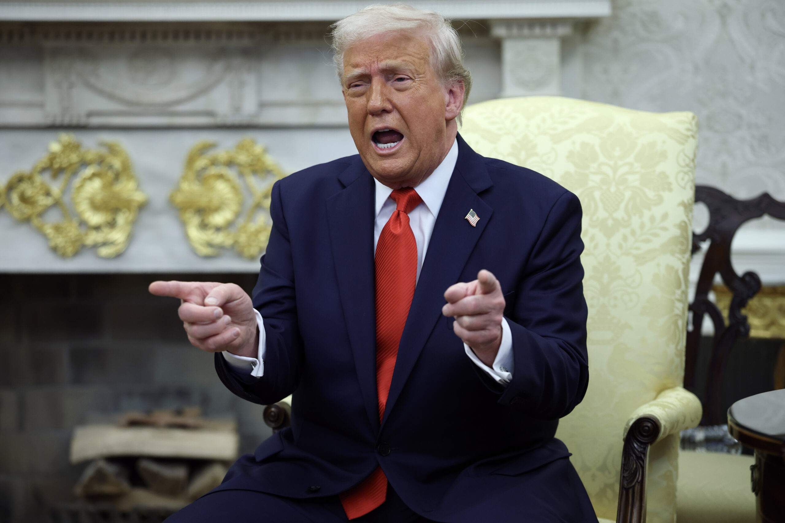Trump se burló ilegalmente deportado con el eslogan de la