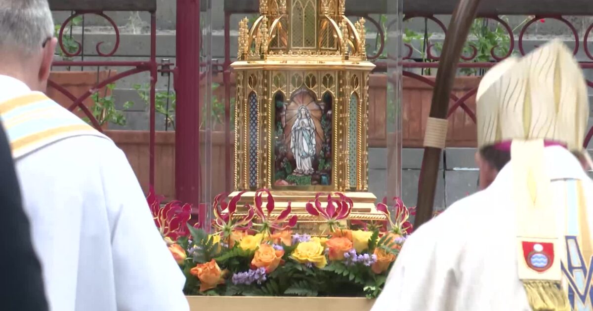 Un pedazo de Lourdes en Dadizele: Reliquias de la Santa