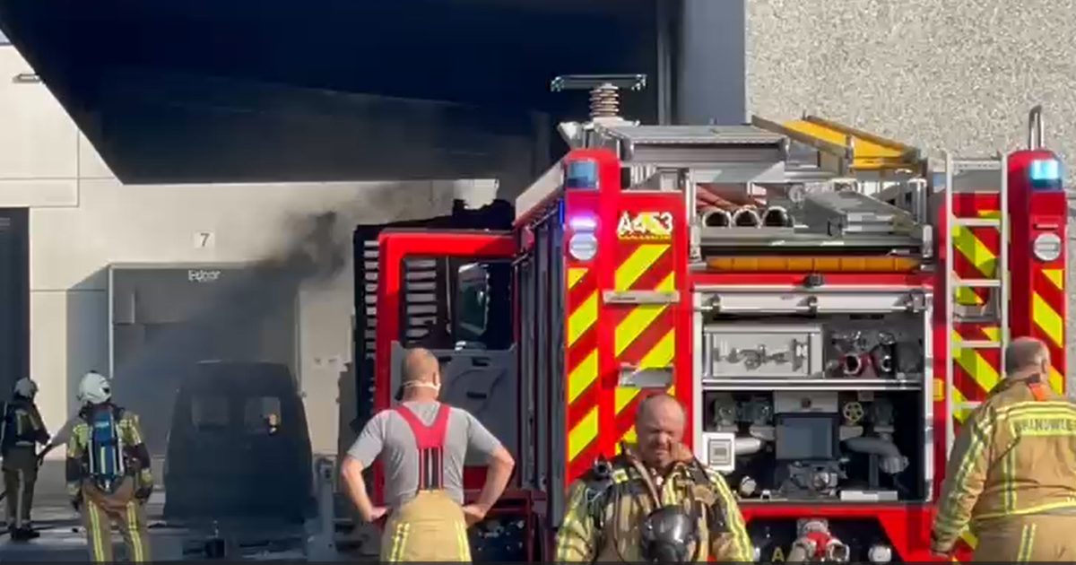 Van Vigs Vuur en Poperinge, dispara rápidamente bajo control