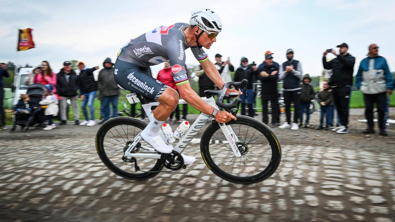 Van der Poel de rad estrella herida: comienzo del tour