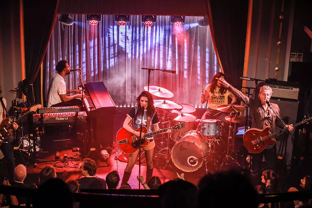 Wolf Alice en la gira de Alemania en noviembre de