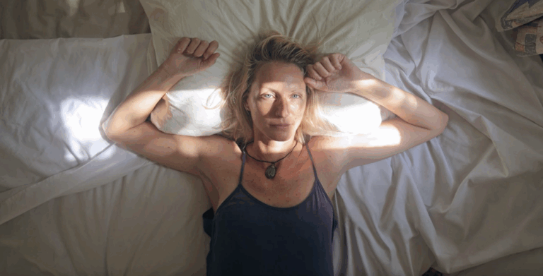 ¿Cansado de despertarse cansado? Para evitarlo, no es suficiente dormir