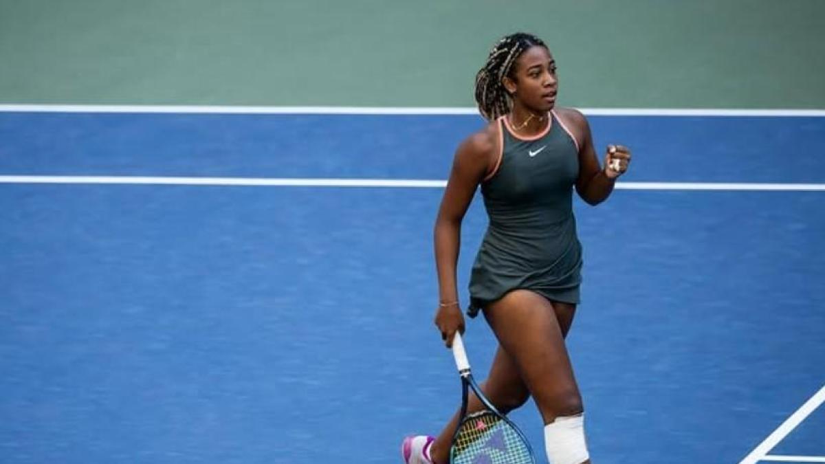 ¿Tyra Grant ha elegido Italia? Aparece la bandera tricolor junto