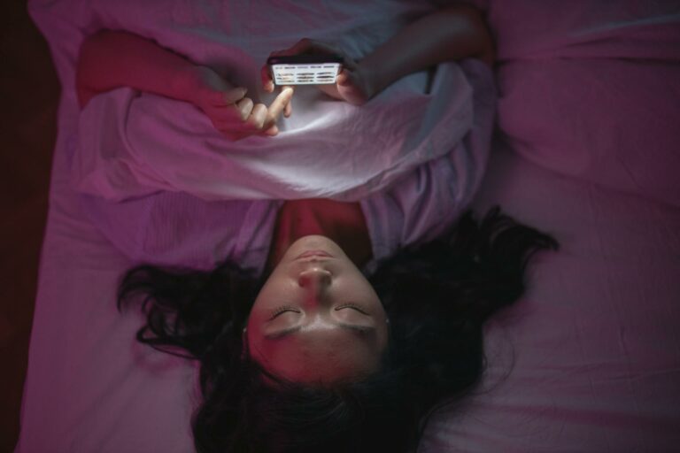 5 aplicaciones para dejar de hacer doomscrolling en tu smartphone