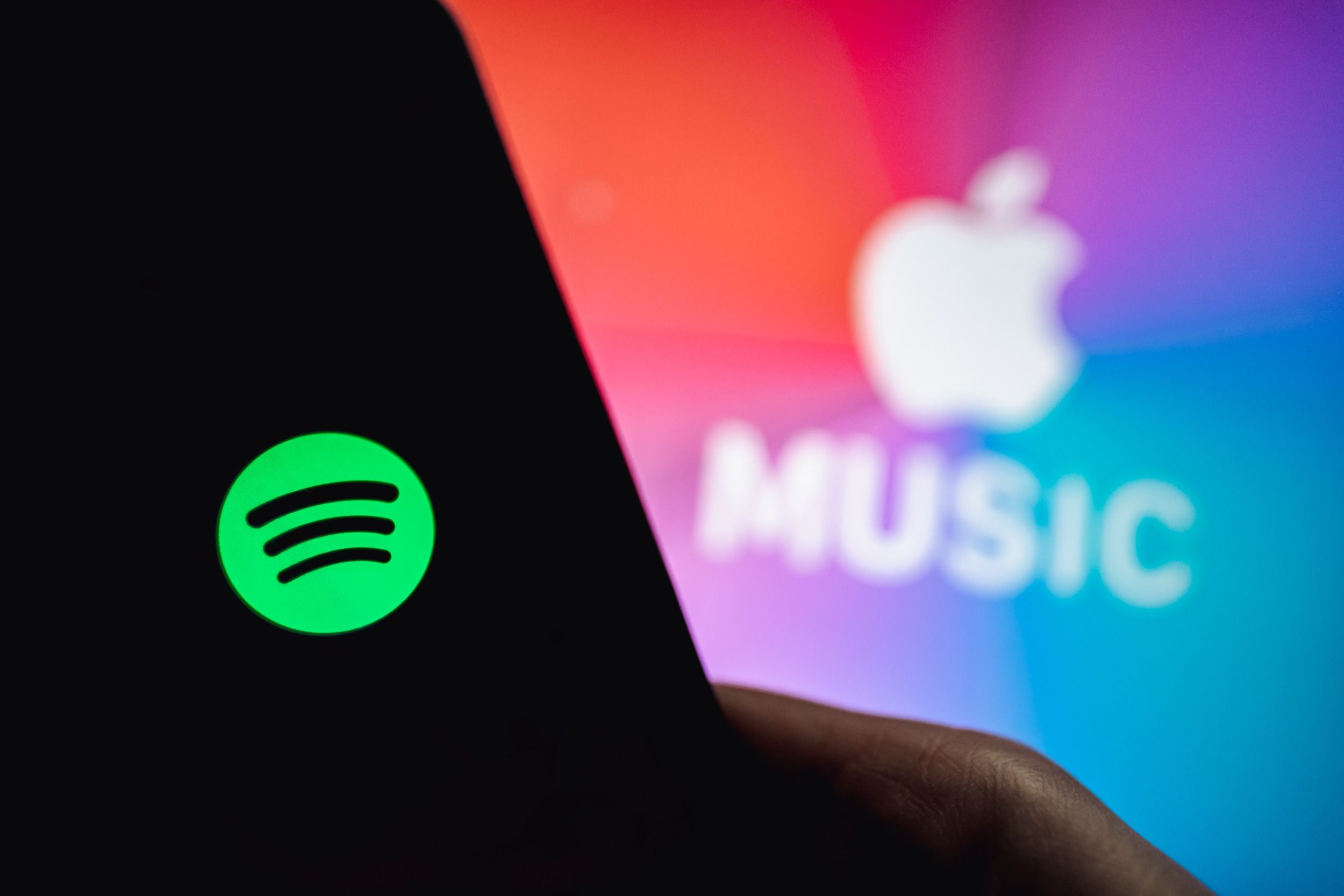 Apple critica a Spotify y su oferta gratuita.