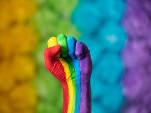 Cinco símbolos LGBT+ para identificar durante la marcha del orgullo.