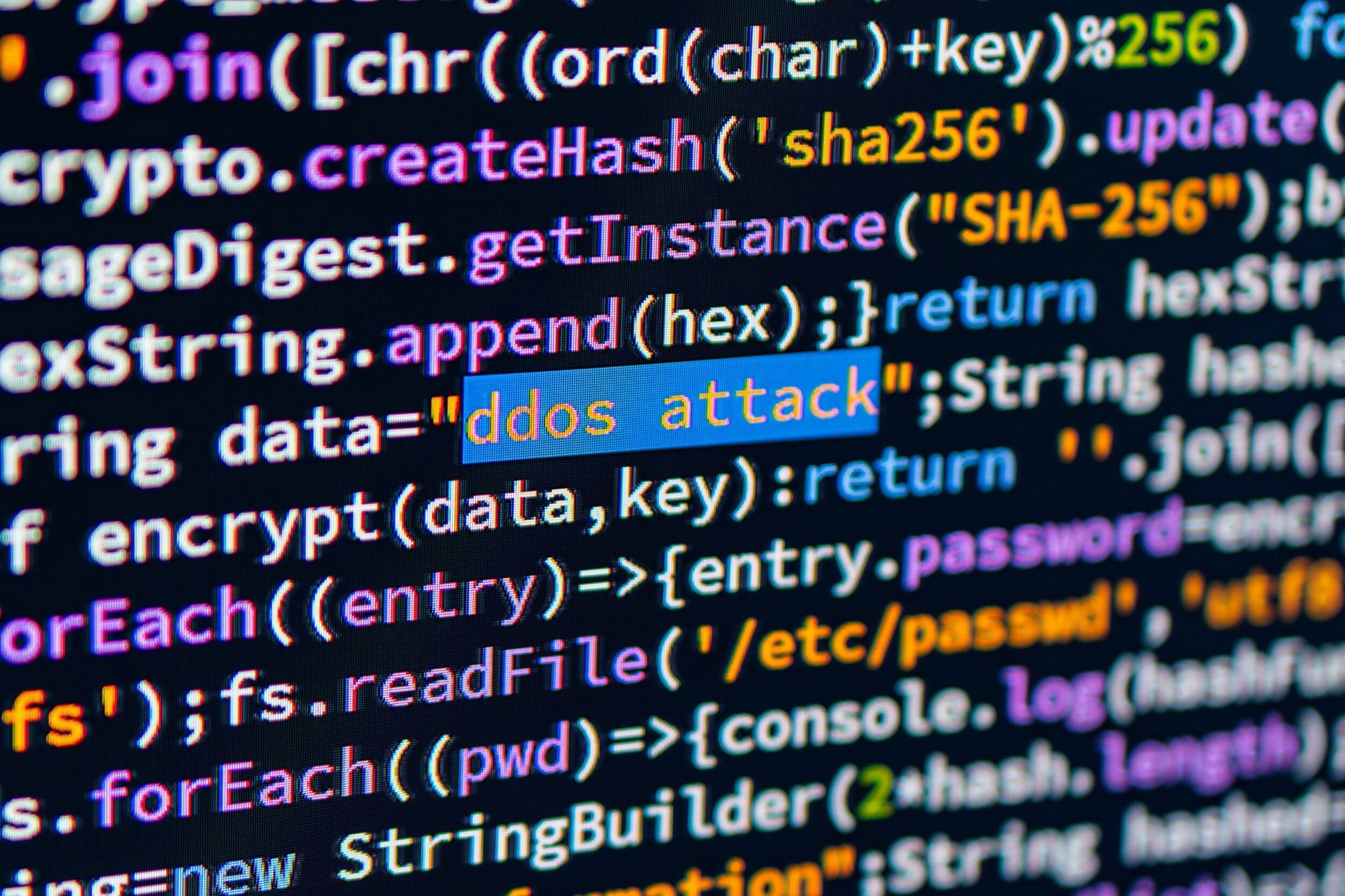 Cloudflare frente a un nuevo ataque DDoS récord, breve pero