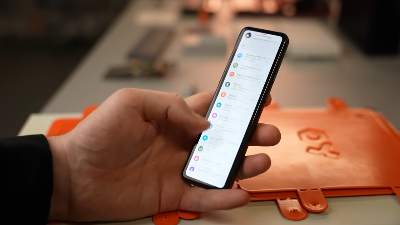 Comprar a un competidor en la fabricación de smartphones y