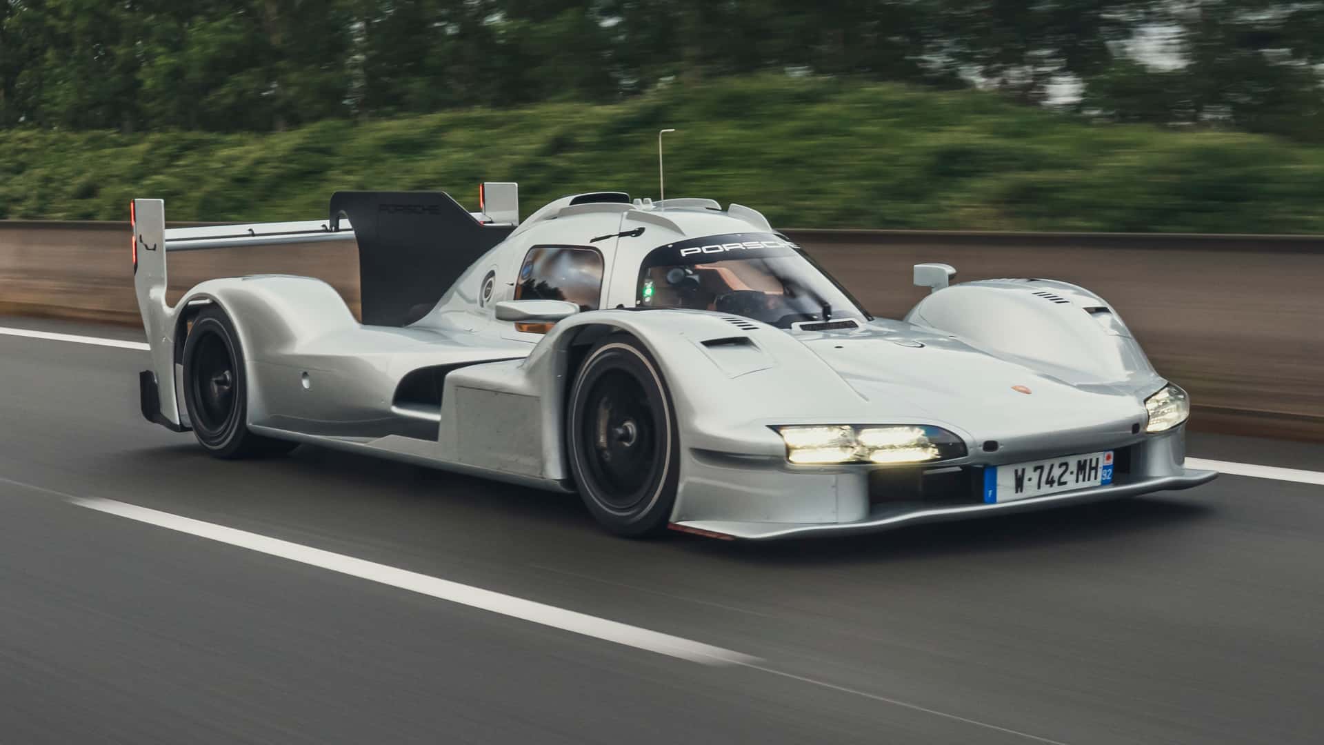 Conoce el hypercar de Le Mans homologado para la calle