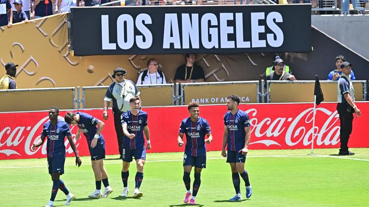 El PSG logra una victoria fácil contra el Atlético de