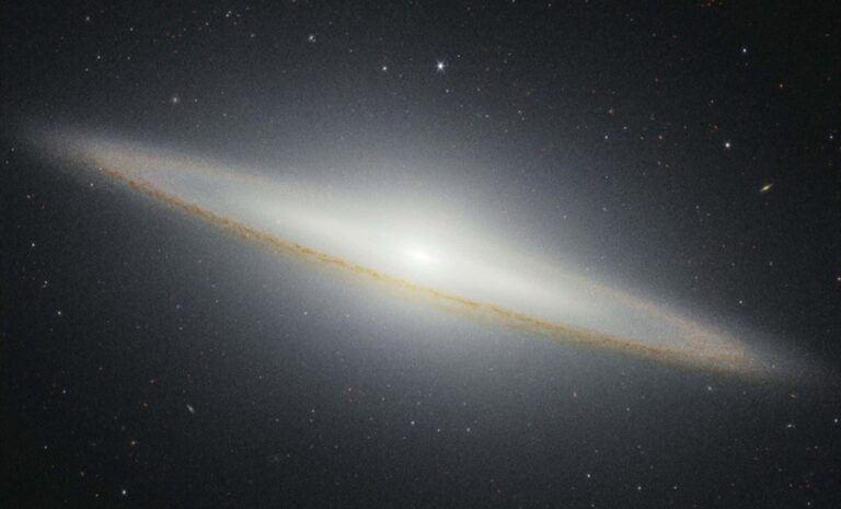 El Telescopio Webb de la NASA Captura una Impresionante Nueva