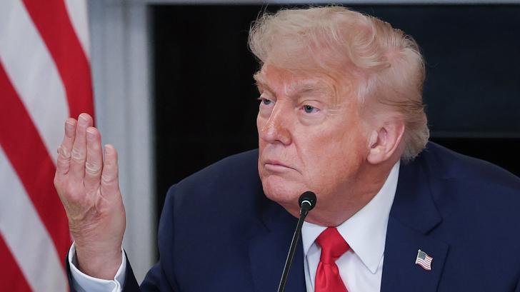 El ataque de Trump a Macron tras su salida del