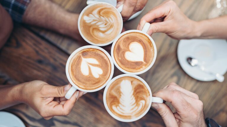 El café ayuda a las mujeres a envejecer de manera