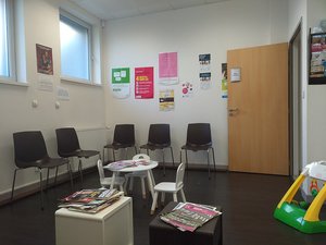 El médico se niega a extender su baja médica, la