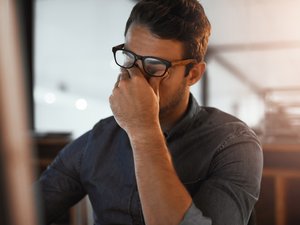 El uso de gafas, cada vez más ocasional.