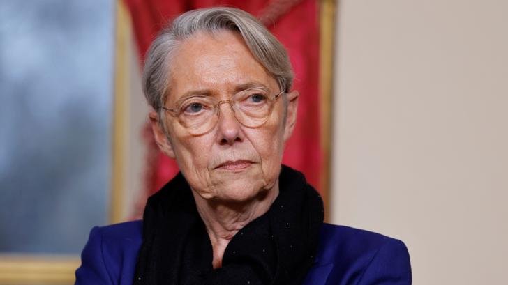 Élisabeth Borne anuncia la organización de un minuto de silencio