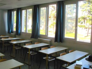 «Es un doble castigo»... Afectado por un cáncer, este estudiante