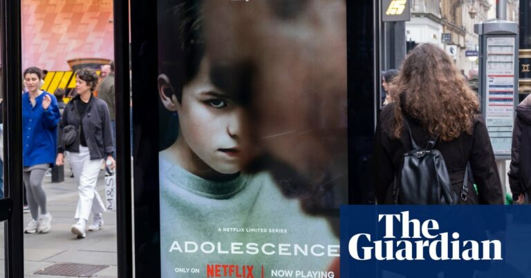 Francia utilizará el drama británico Adolescence para enseñar a los
