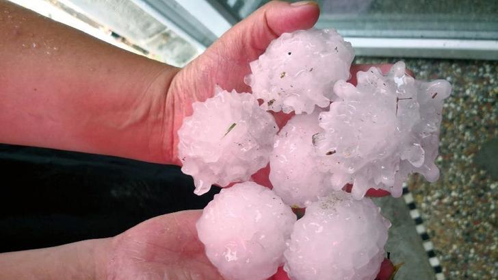 Grandes granizos, "supercélulas", inundaciones en París... Las imágenes de las