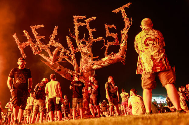 Hellfest 2025: las fotos más alocadas de la noche en