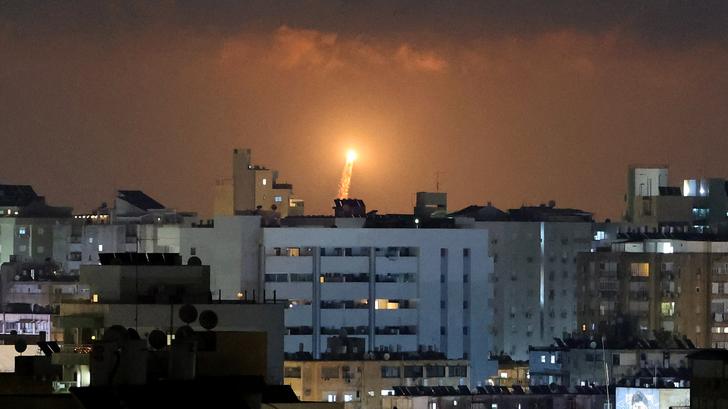 Irán lanza misiles supersónicos hacia Israel: resumen de la sexta