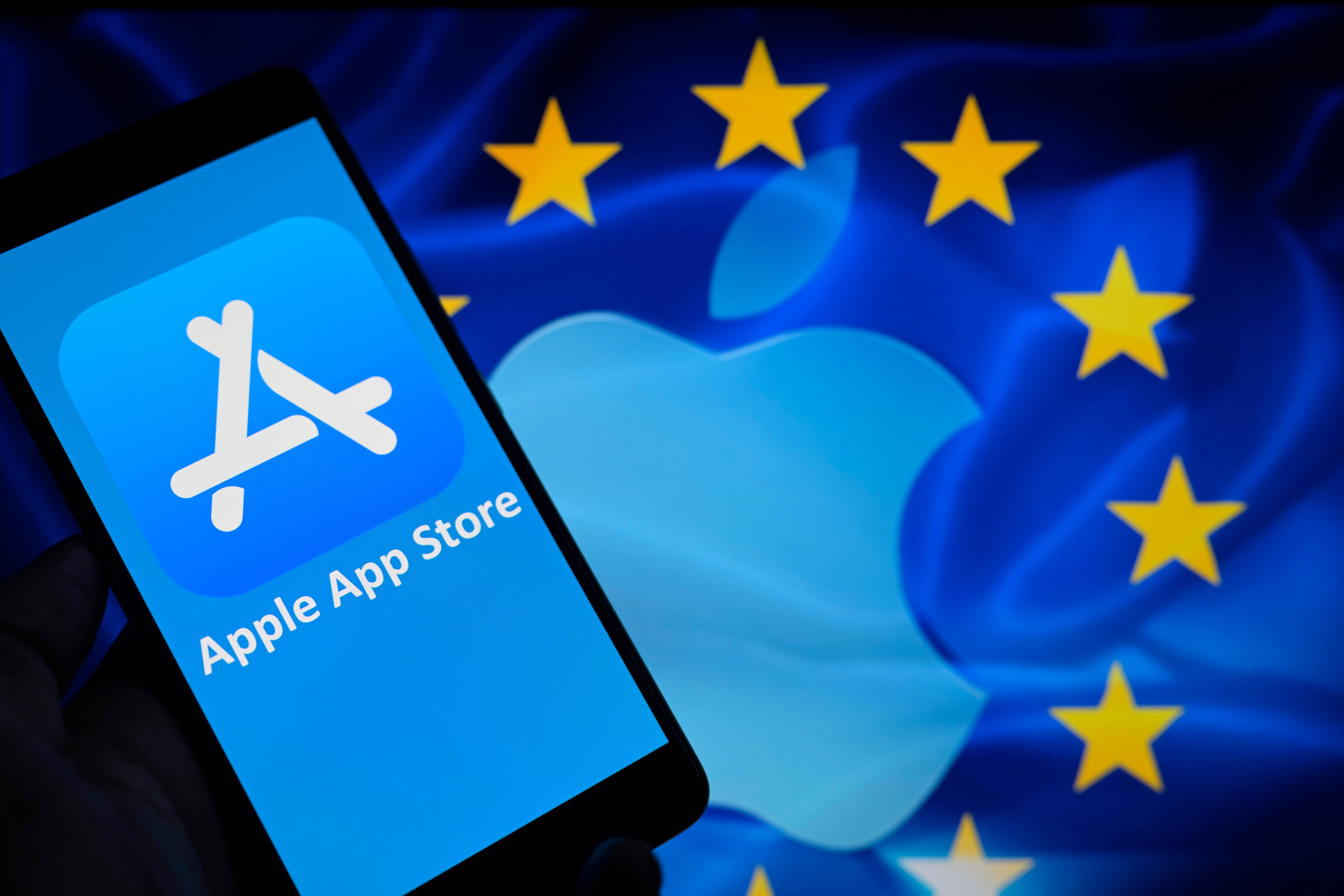 La UE otorgará un respiro a Apple y Meta antes