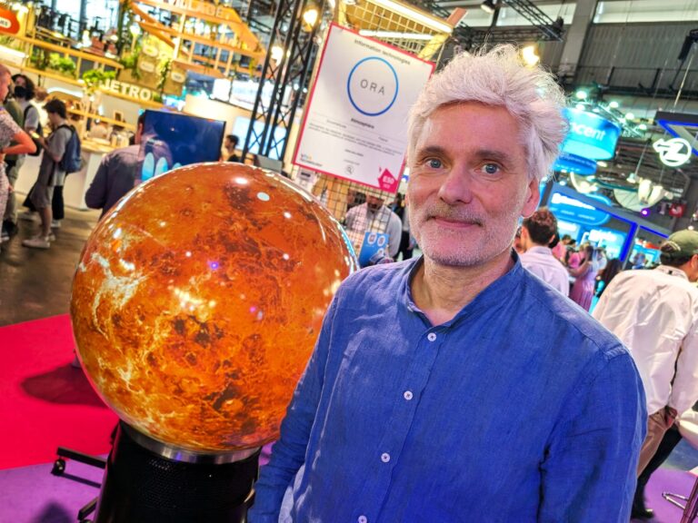 La esfera conectada francesa Ora se vende en todo el