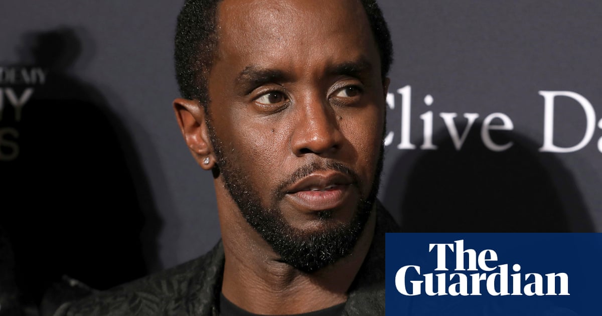 La exnovia de Sean 'Diddy' Combs dice que se sintió