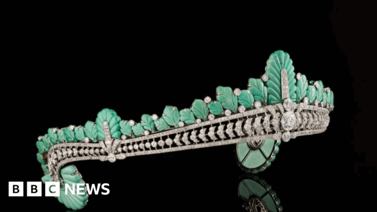 La tiara de diamantes de Nancy Astor se vende por