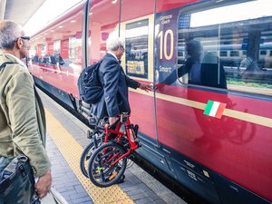 Métro-trabajo-sueño: cuando el transporte diario afecta el ánimo.
