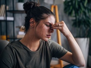Migraña: tres cifras sobre una enfermedad aún (demasiado) minimizada.
