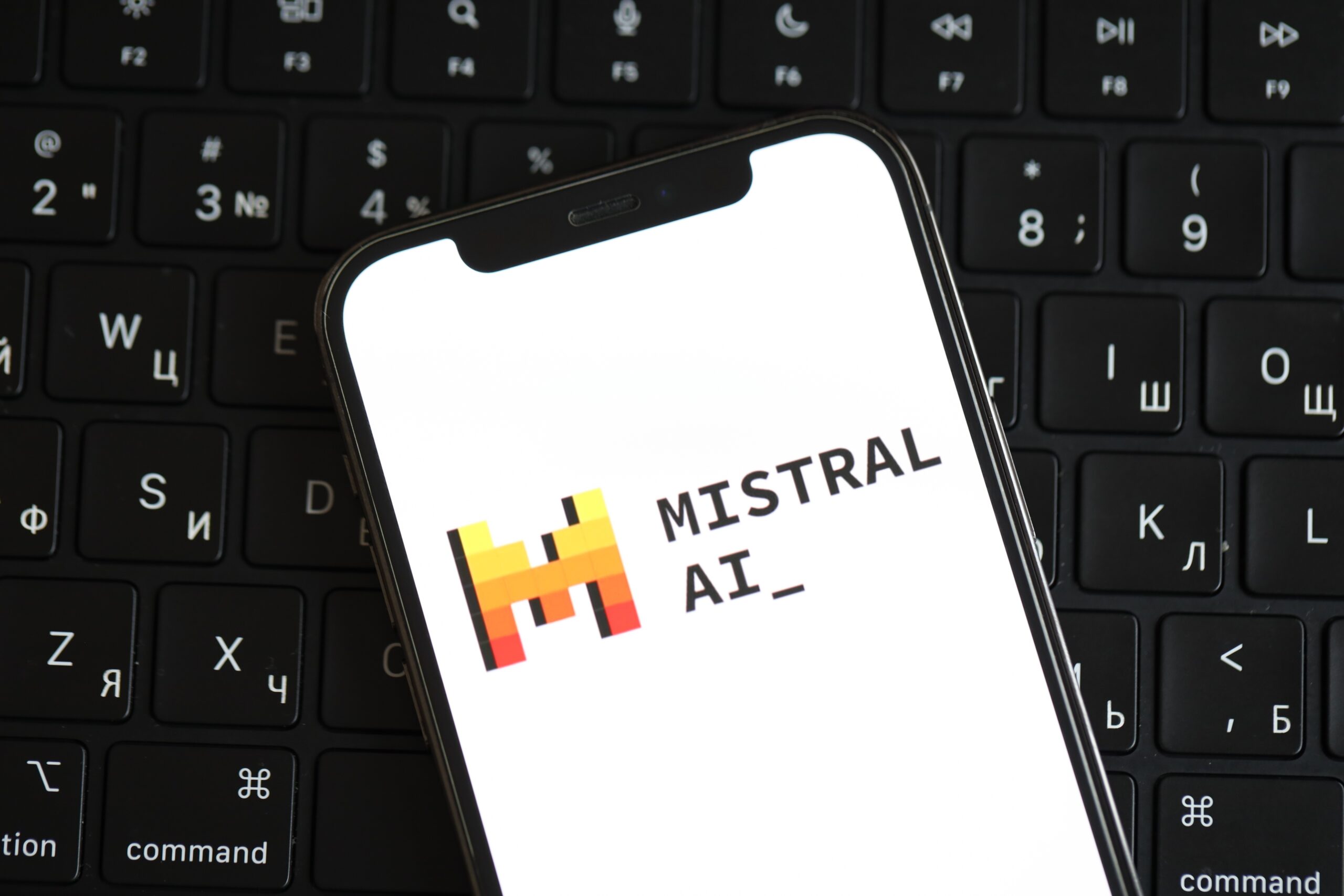 Mistral AI planea una recaudación de fondos récord.