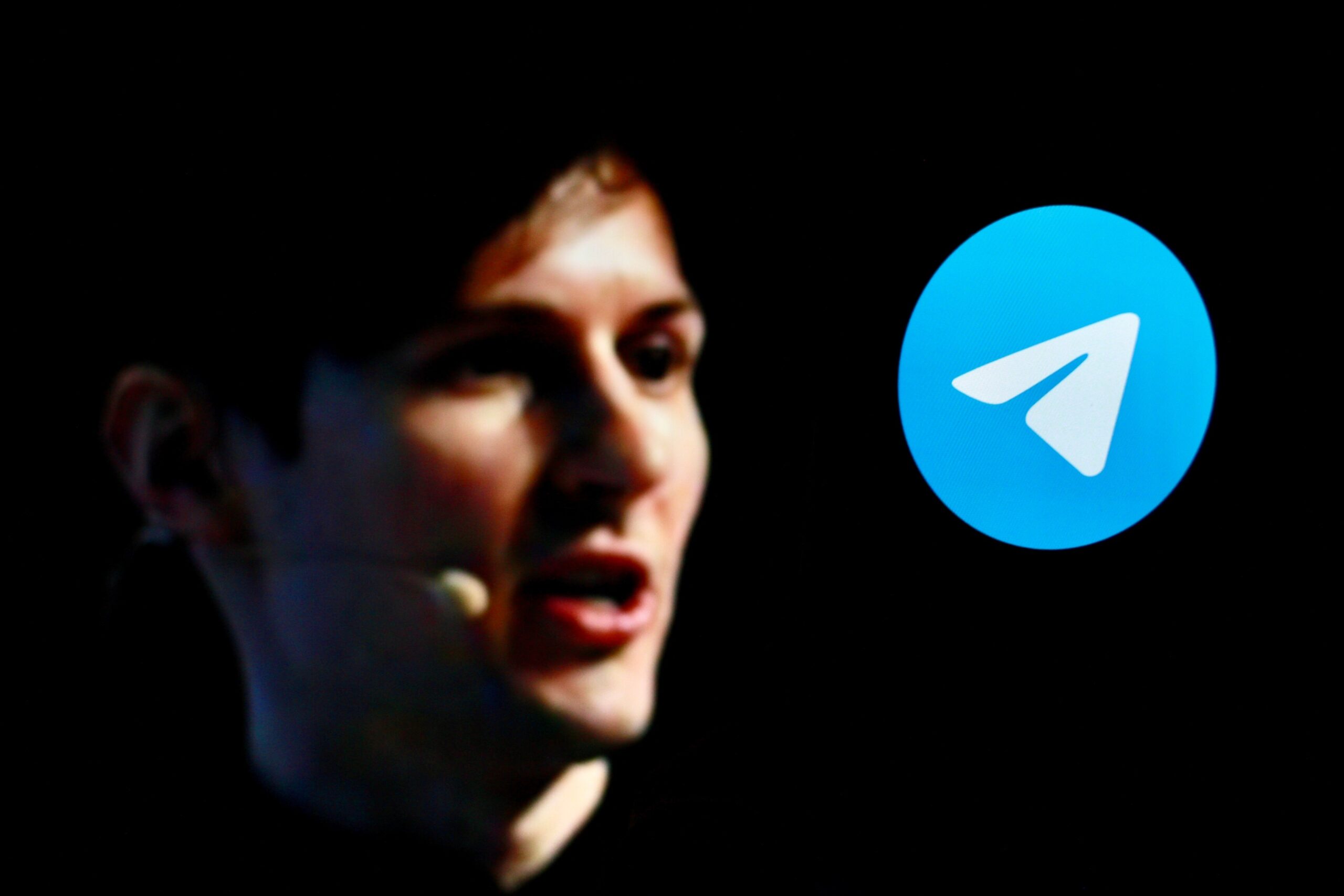 Si le pasara algo, el fundador de Telegram ha previsto