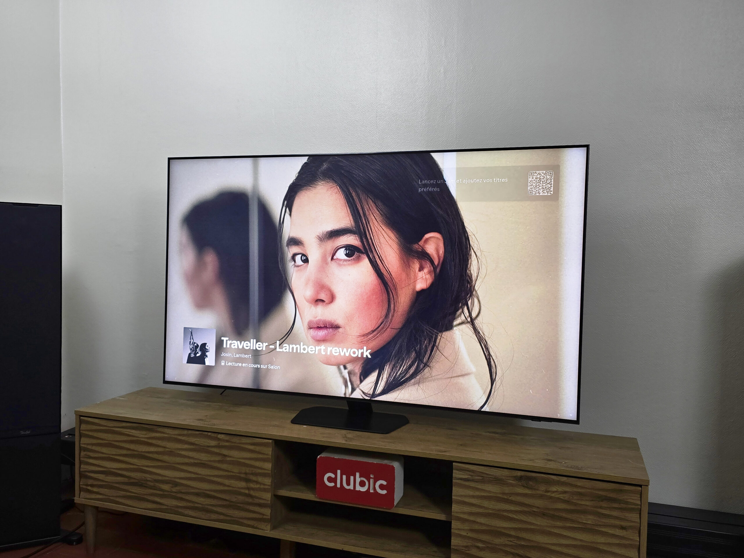 Un televisor MiniLED impresionante, pero no sin limitaciones.