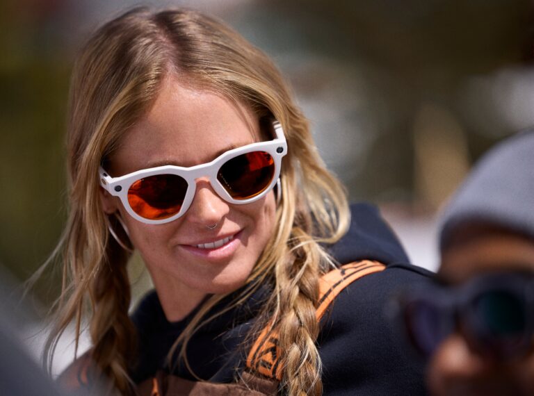 ¡Las gafas conectadas disponibles para reserva anticipada en Francia!
