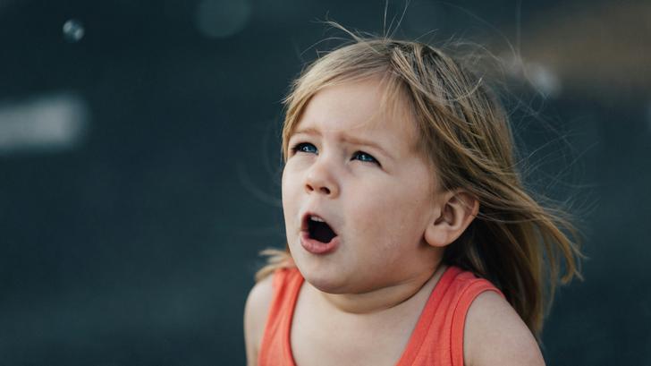 ¿Por qué su hijo es insoportable cuando lo recoge después