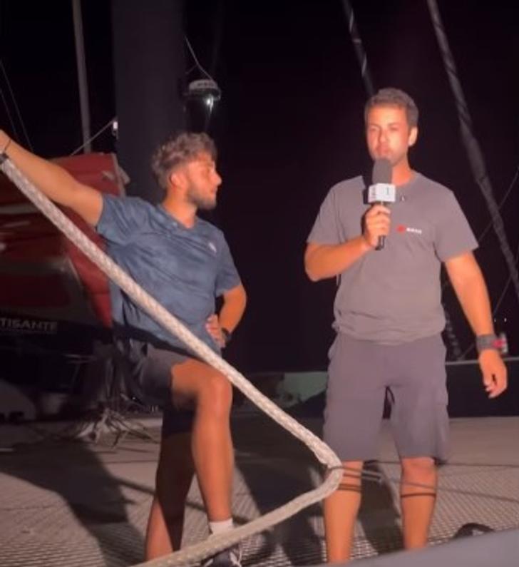 Inoxtag y Guirec Soudée a leur arrivée en Martinique.